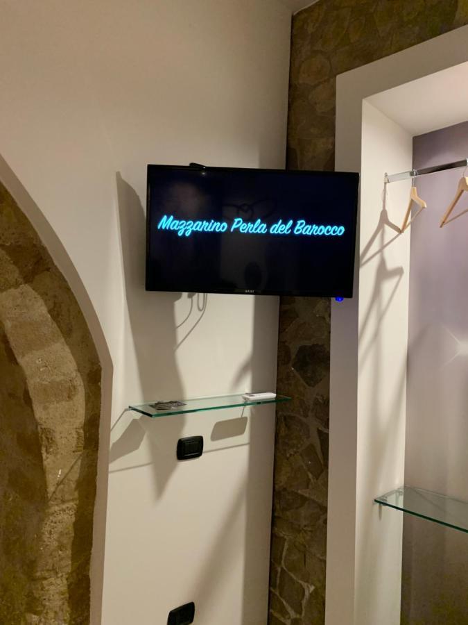Al Vico Bartoli Suite Room Mazzarino Buitenkant foto