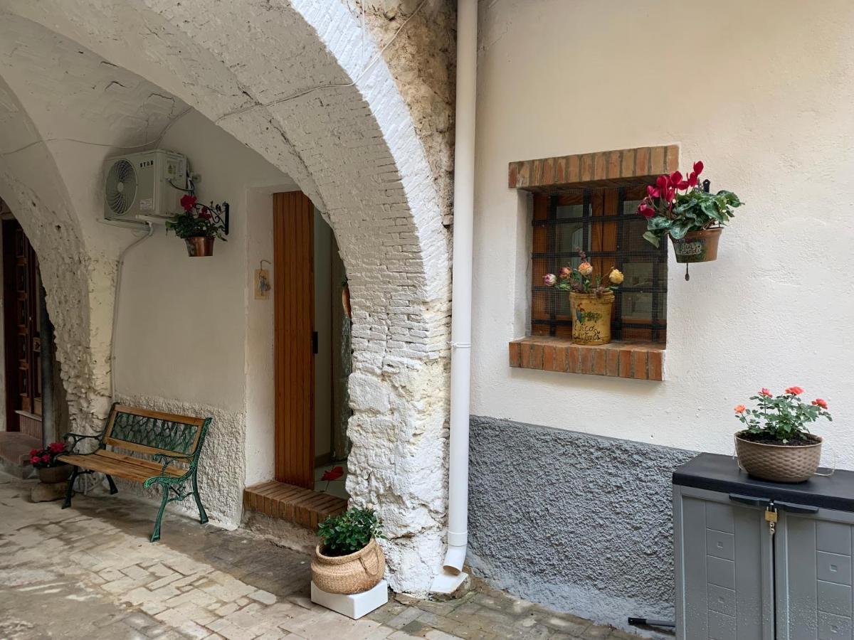 Al Vico Bartoli Suite Room Mazzarino Buitenkant foto